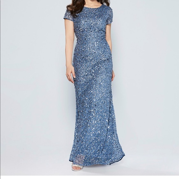 Adrianna Papell Dresses & Skirts - Adrianna papell short Sleeve Sequined Gown